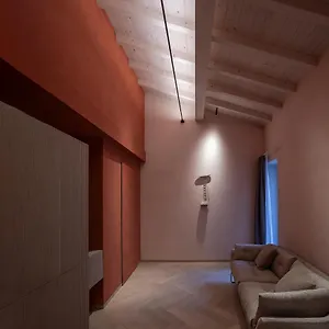  Appartamento Palazzo Ciopeta - Italian Excellence
